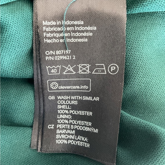 H&M Emerald Green Chiffon Lined Shift Dress - Picture 5 of 5